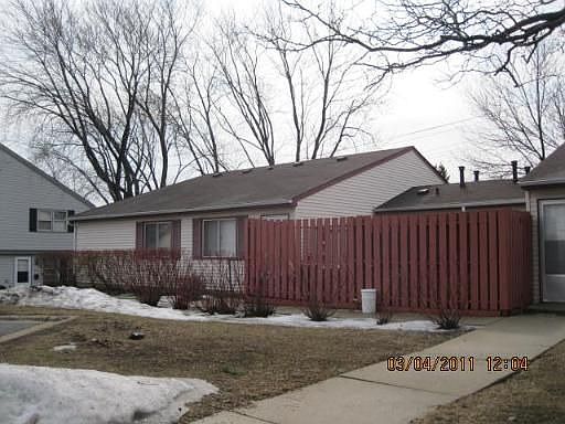 2nd image of 1731 Queensbury Cir #5942