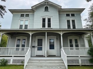 672-676 N Hoosac Rd, Williamstown, MA 01267