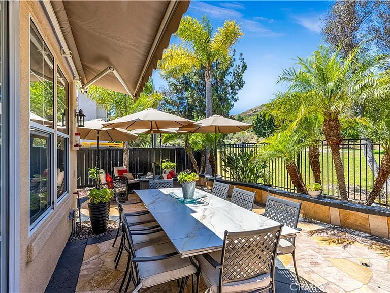 28060 Paseo Hacienda — Photo 43