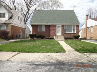 17610 Burnham Ave, Lansing, IL 60438