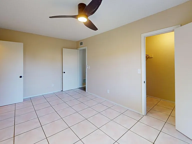 1228 E Muriel St #A — Photo 23