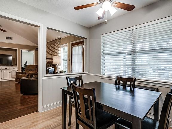 4th image of 602 Live Oak Dr