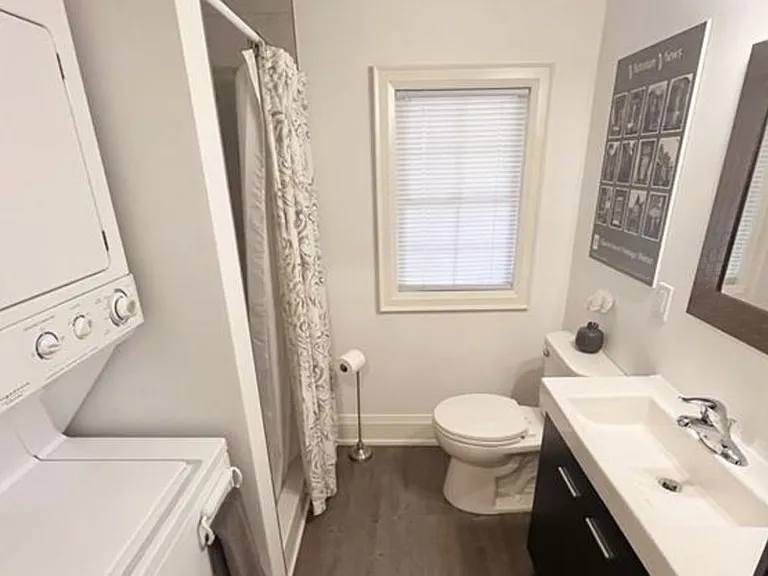 32 Rodman St #MAIN — Photo 7