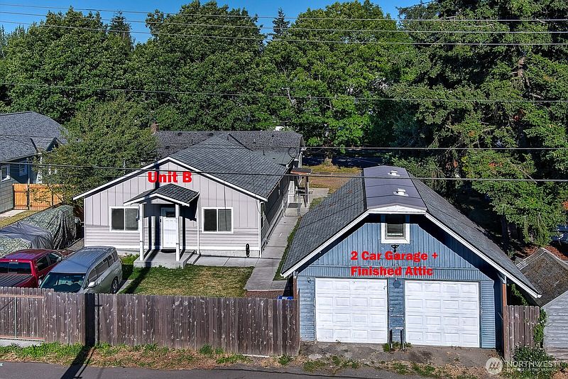 4th image of 2326 McDougall Avenue