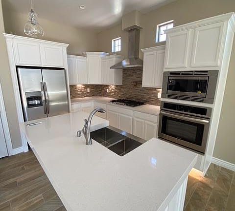 2nd image of 12701 Kingsbury