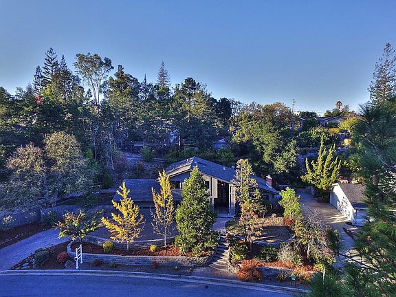 2nd image of 17305 Eaton Ln