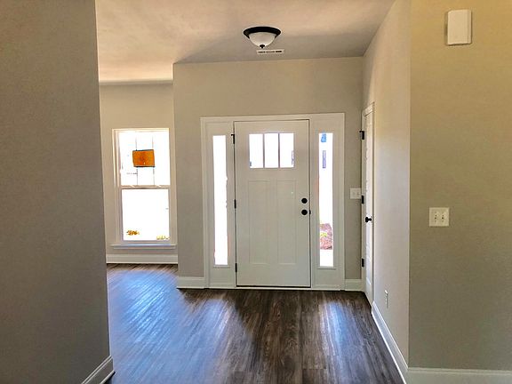 2nd image of 634 SE Brewer Drive
