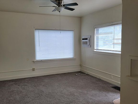 2nd image of 1711 2nd St S APT 5