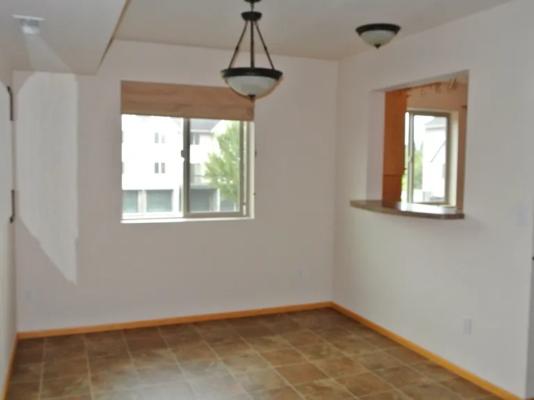1727 SW Stanford St — Photo 8