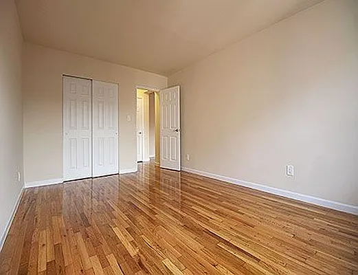 Rented by SW Queens Mezzanine | media 14