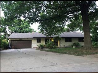 2402 NW Osage Cir, Riverside, MO 64150