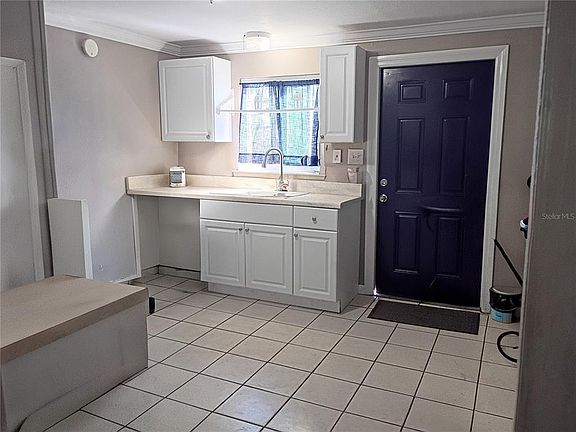 3rd image of 2601 Manatee Harbor Dr