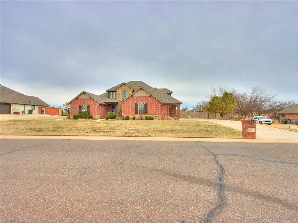 10095 Pine Ridge Rd, Edmond, OK 73025 Zillow