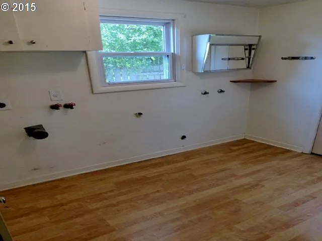 119 Greenleaf Ave — Photo 8
