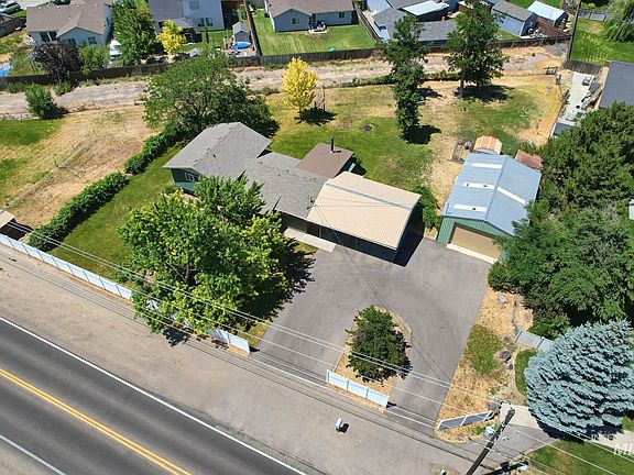 2nd image of 2029 N Linder Rd
