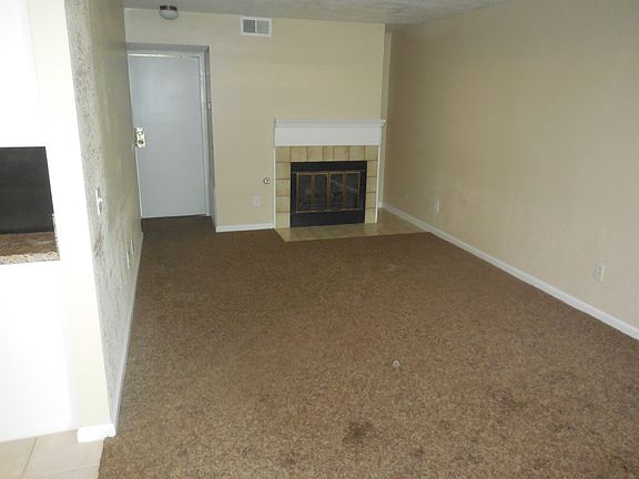 2nd image of 1835 E Avenue J #4-3