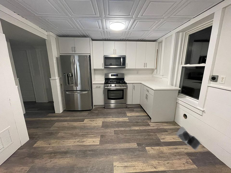 2nd image of 46 Ward St #2