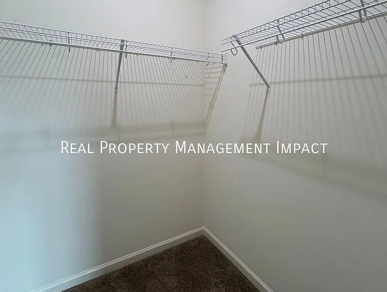 214 Churment Ct — Photo 42
