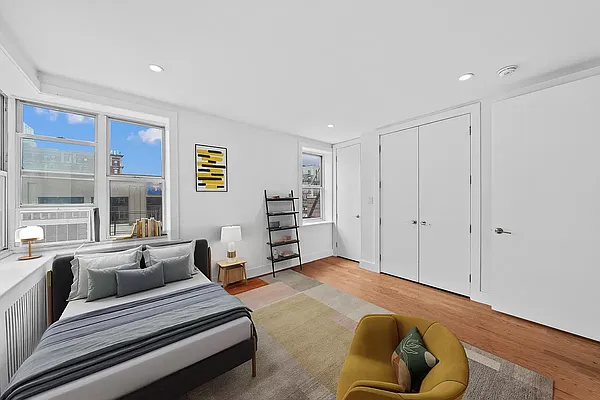 Rented by Vector New York, LLC | media 17