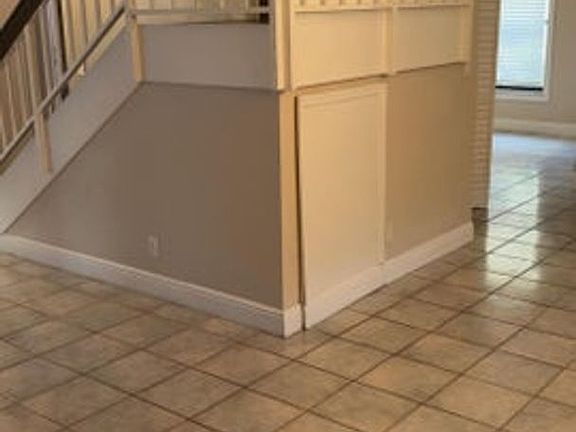 3rd image of 5855-5855 Northpointe Ln