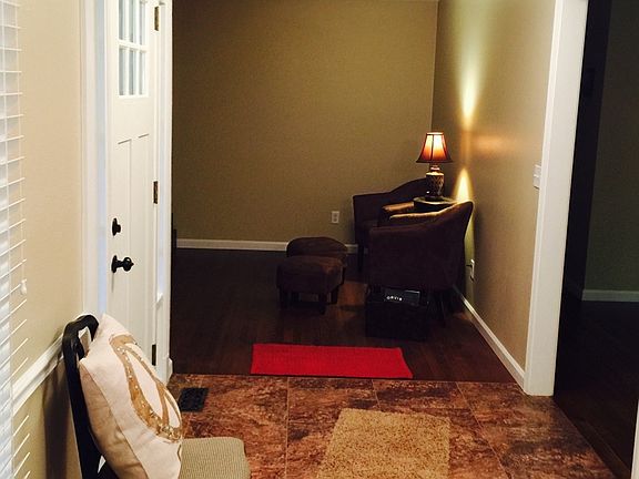 Entry Hall to Living room