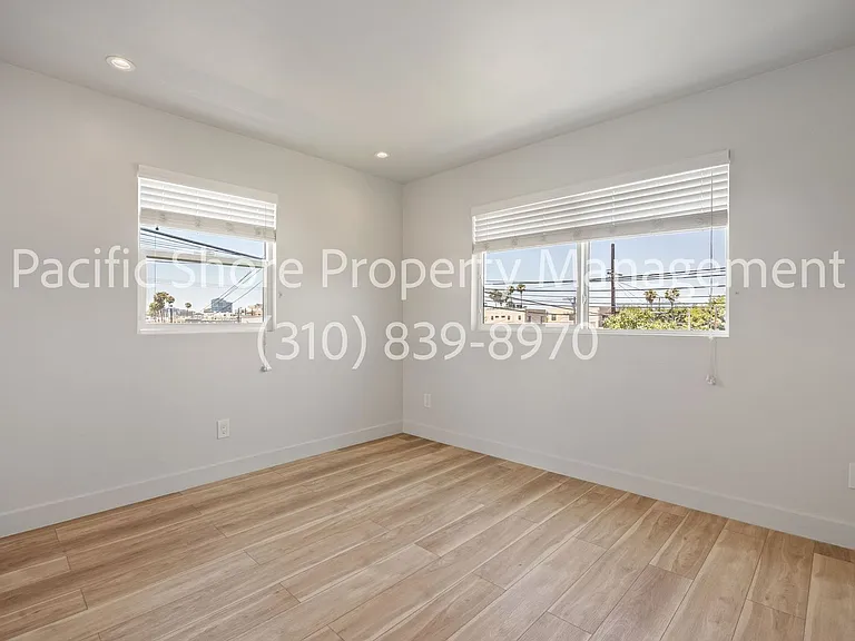 203 Benton Way Apartments — Photo 10