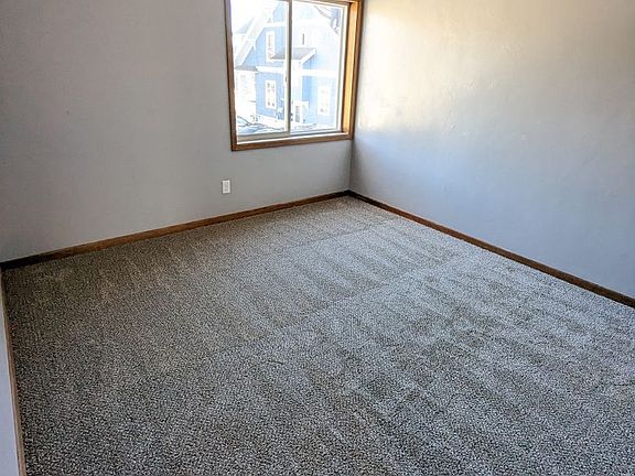 2nd image of 549 N Division St #3