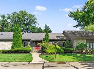 1145 Stonewood Ct, Westlake, OH 44145