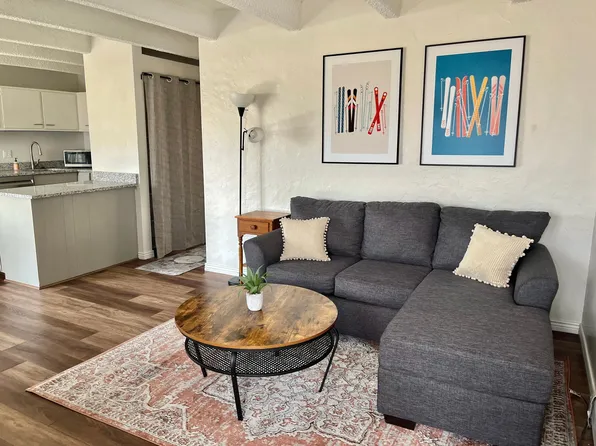 2401 S Gaylord St APT 306, Denver, CO 80210