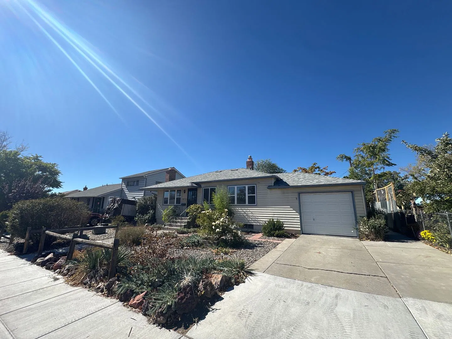 Completely Renovated 2/Bed 2 Bath In Reno! — Photo 2