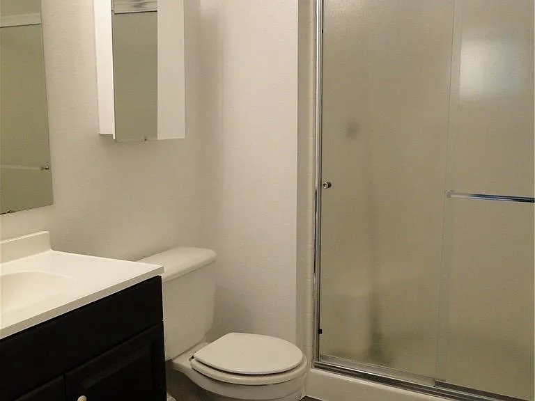 1301 NW Slate Ln #103 — Photo 7