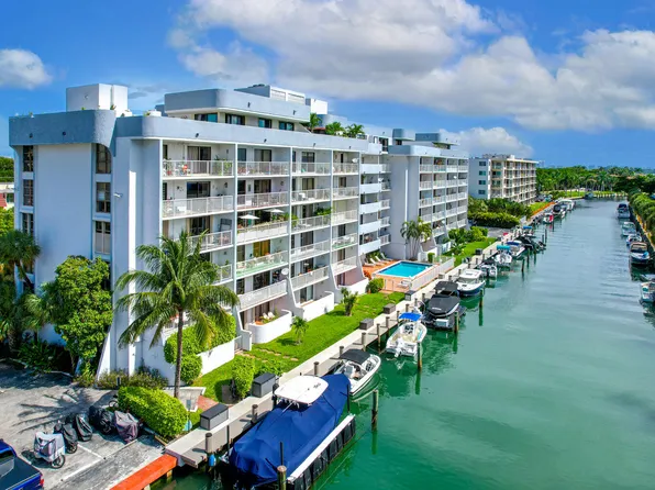 1650 NE 115th Street #202, Miami, FL 33181