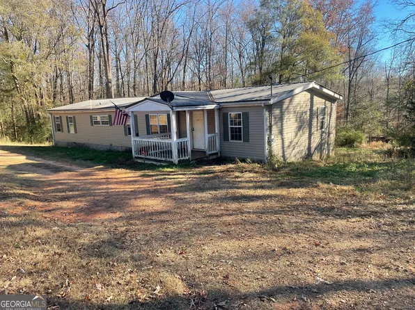 807 Sunflower Dr, Hartwell, GA 30643