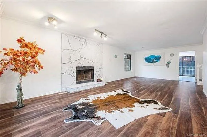 2628 McLaughlin Ct — Photo 2