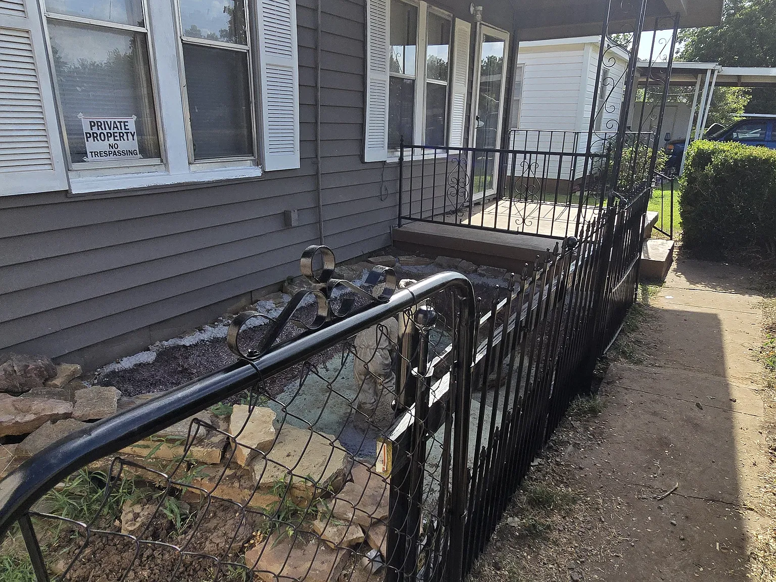 2 bed, 720 sqft, $700 — Photo 3