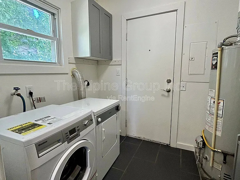 4831 N Maryland Ave #A — Photo 14