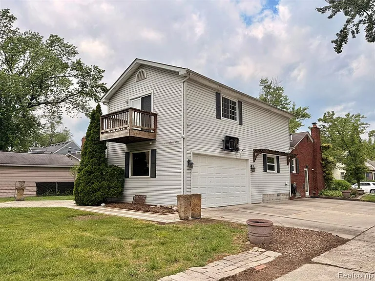 2111 Earlmont Rd — Photo 4