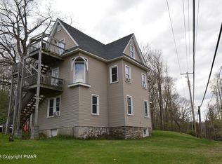 211 Trillium Way, Mount Pocono, PA 18344