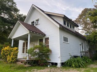 1420 15th St, Huntsville, TX 77340