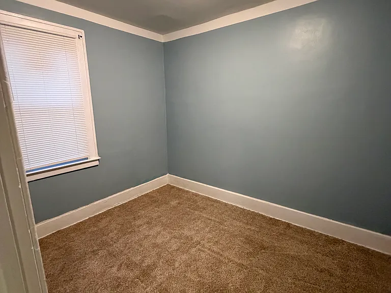 8438 Prairie St #3 — Photo 2