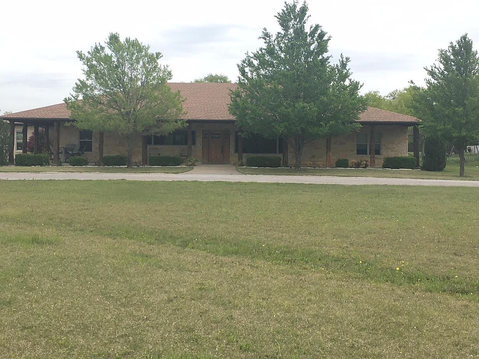 2nd image of 1 Massey Rd