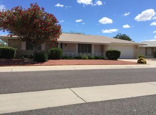 15605 N Meadow Park Dr, Sun City, AZ 85351