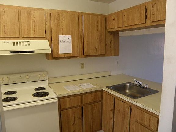 4th image of 4898 Paulie Ct APT 63
