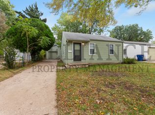 1022 S Yale St, Wichita, KS 67218
