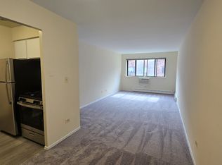 (Undisclosed Address), Chicago, IL 60614