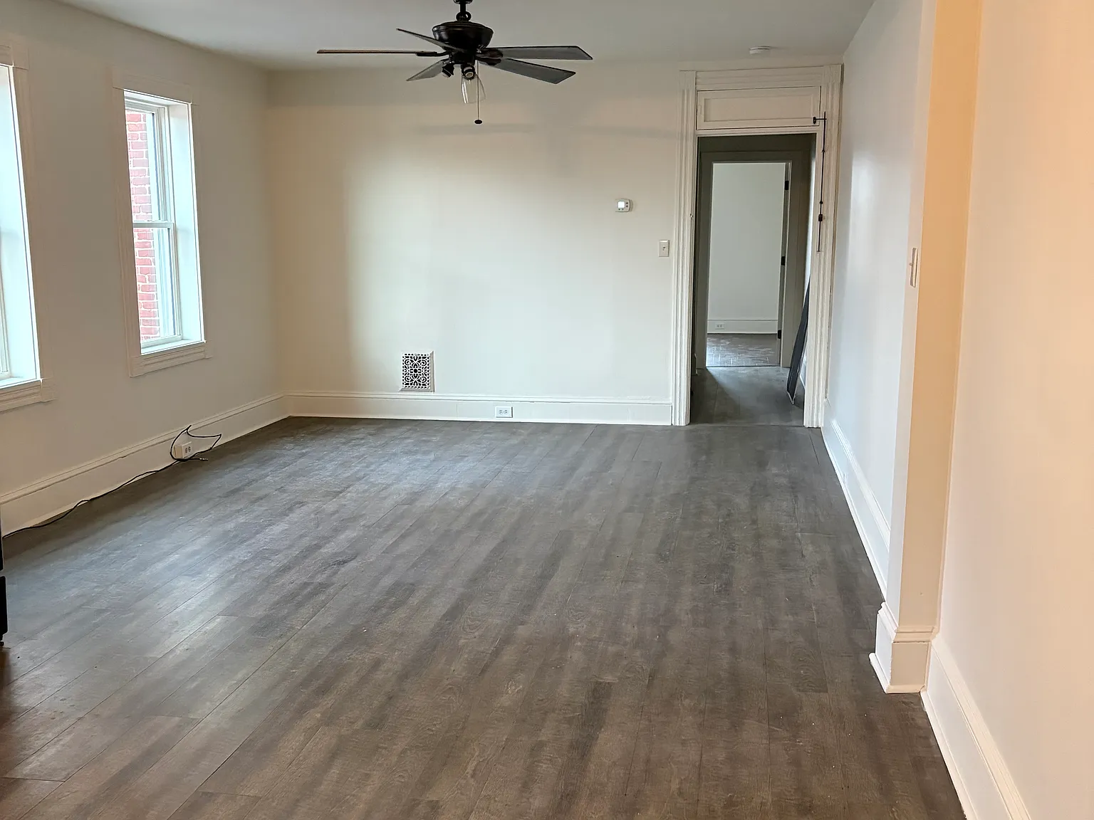 128 Pearl St — Photo 3