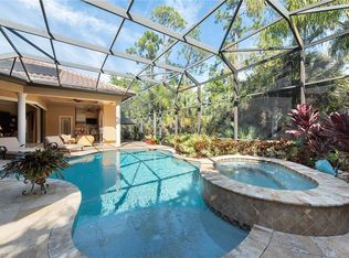 7768 Classics Dr, Naples, FL 34113