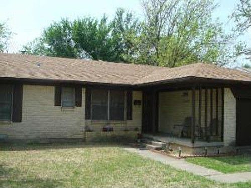 1st image of 2640 Mount View Dr
