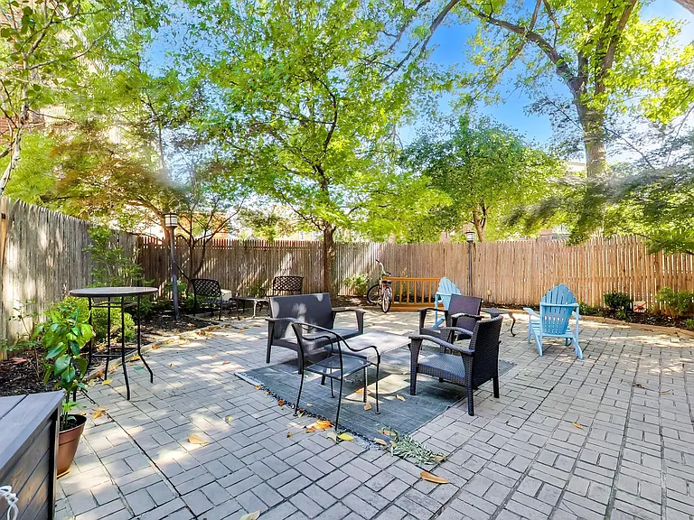 116 N Carolina Ave SE #302 — Photo 24
