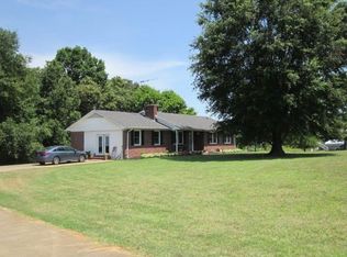 702 New Hope Church Rd, Jonesville, SC 29353